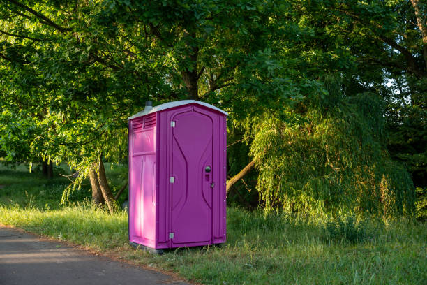 Best Porta potty rental near me  in Manistee, MI